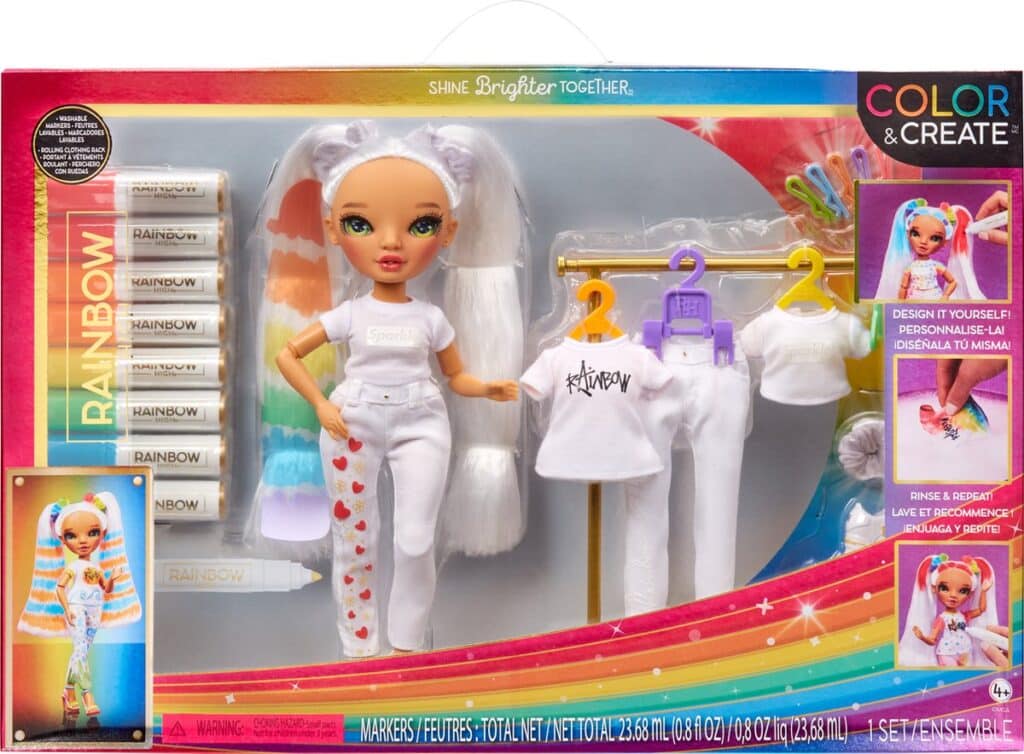 Fashion doll with clothes and accessories to customize.