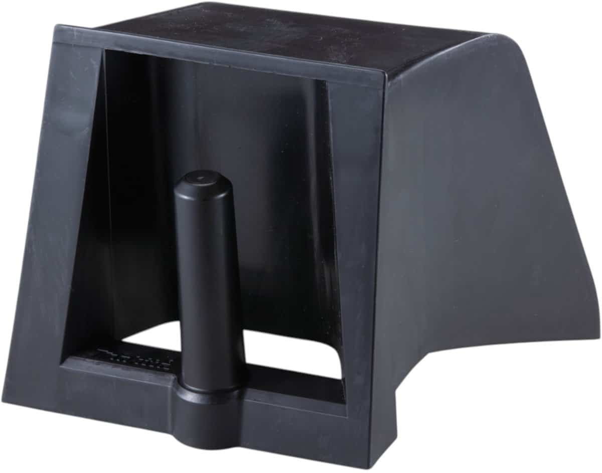 Zwart kunststof verkeerskegel met voetstuk