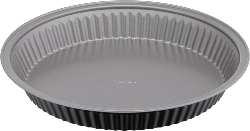 Ronde grijze taartvorm met geribbelde rand