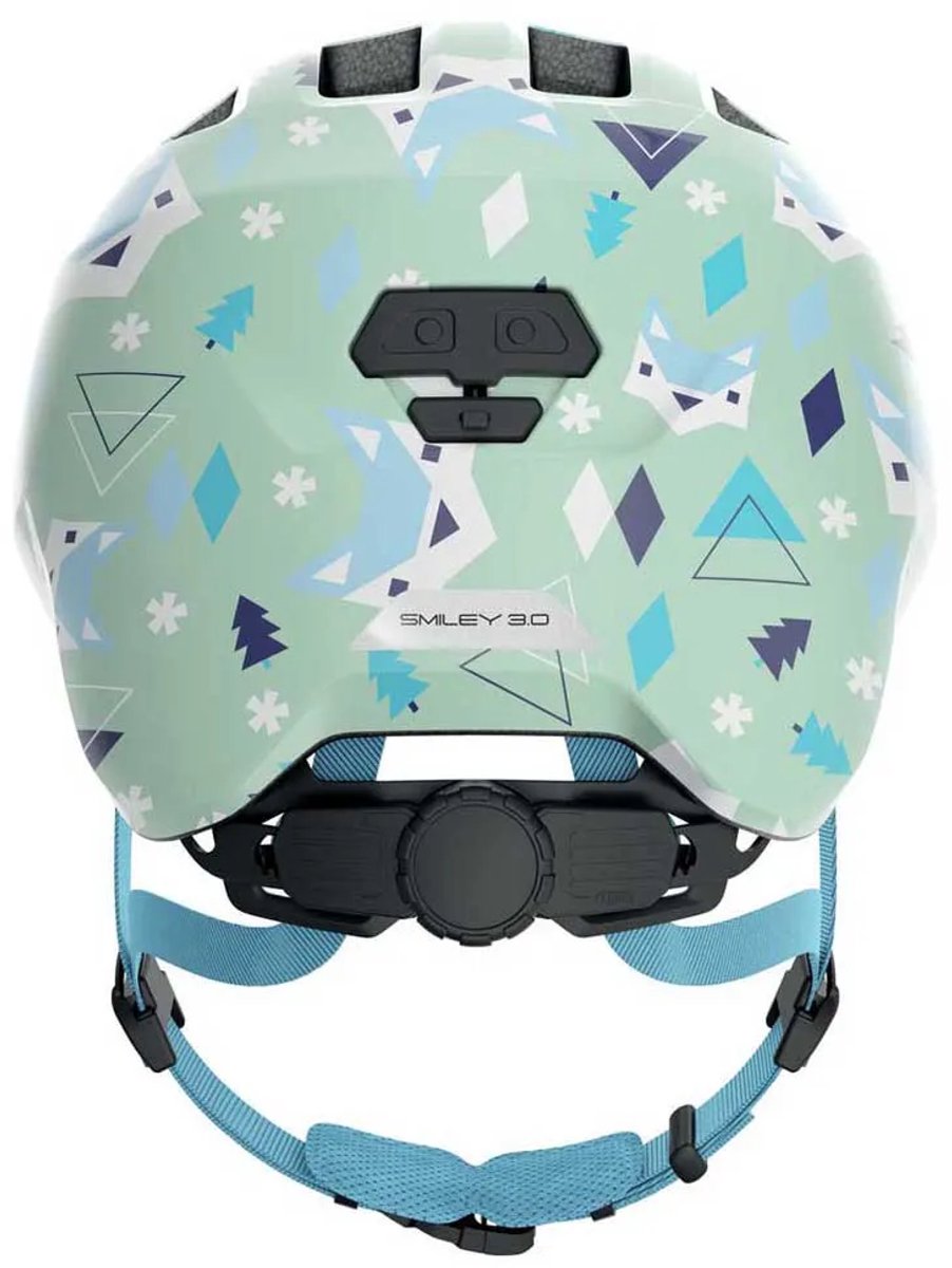 Mintgroene kinderhelm met geometrisch patroon achterkant