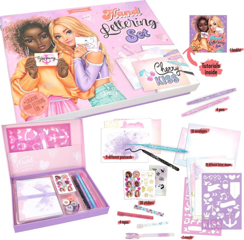 Handlettering set met pennen, stencils en stickers.