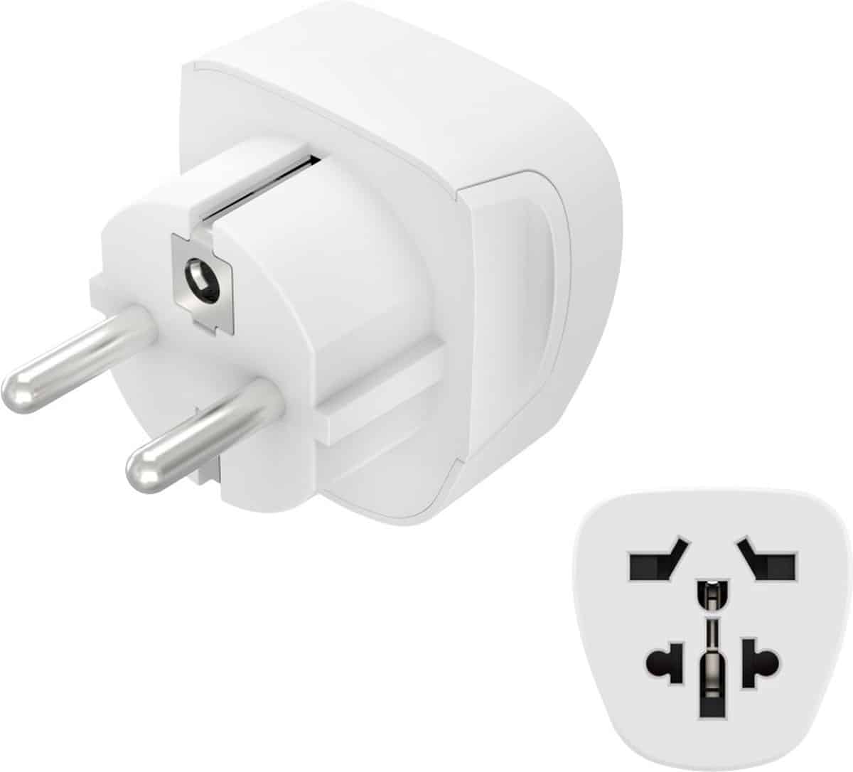 Universele stekkeradapter met meerdere stopcontactopties.