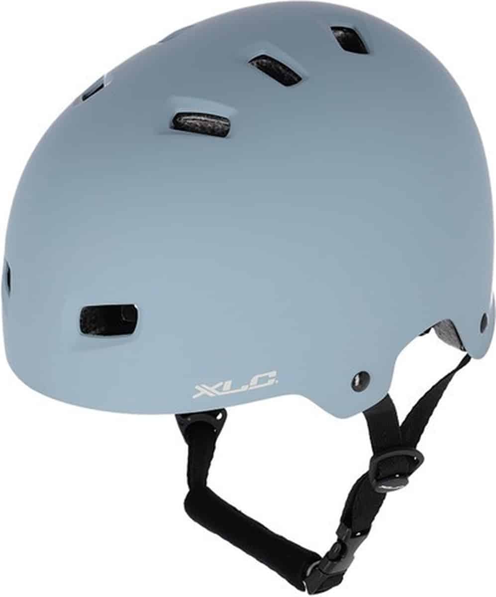 Grijze fietshelm met ventilatieopeningen