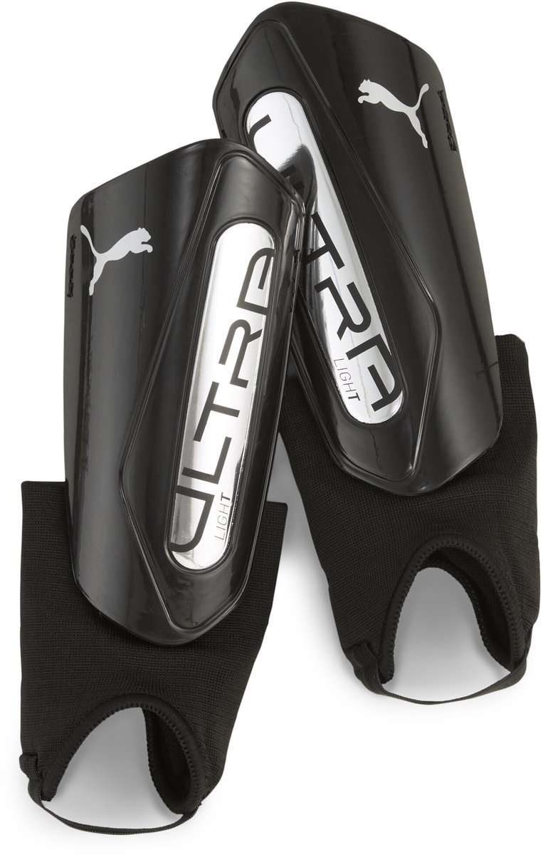 Zwarte voetbal scheenbeschermers met logo en sokken