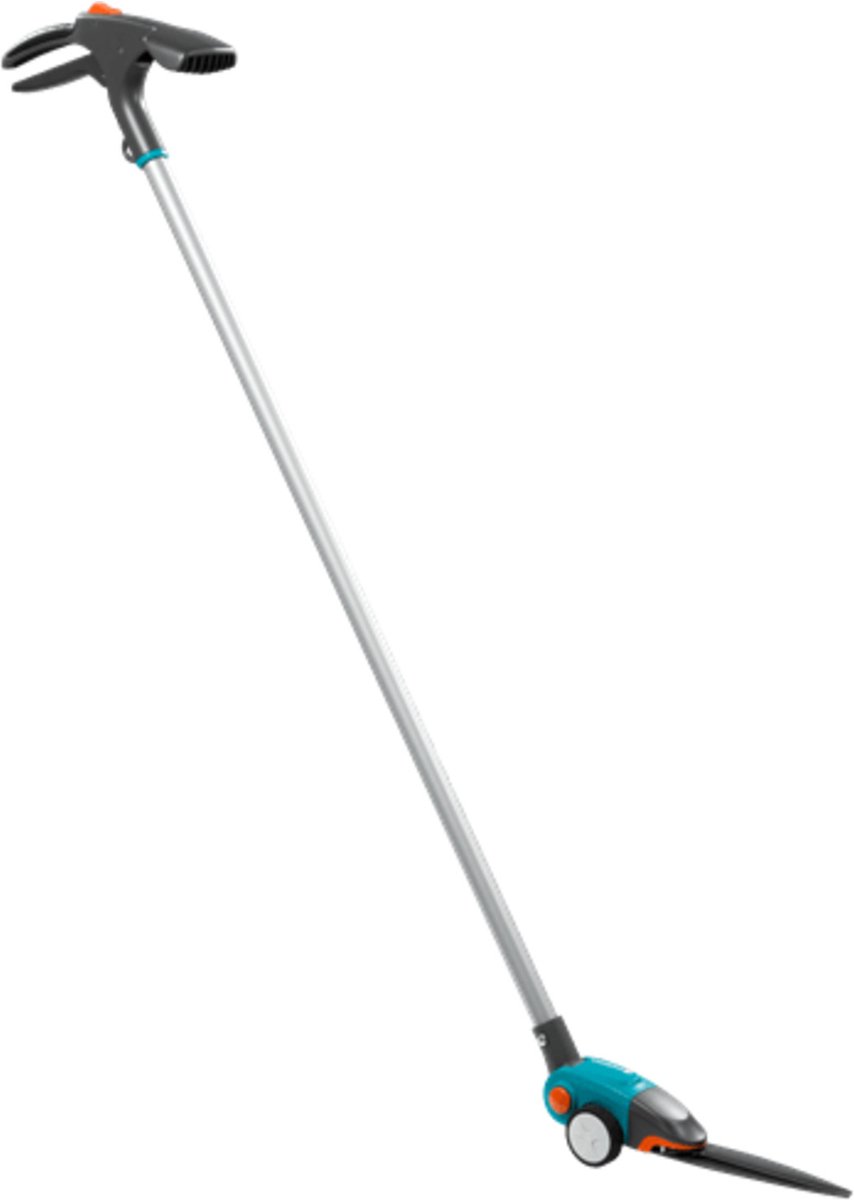 Tuingereedschap met lange steel en wielen voor grasverzorging.