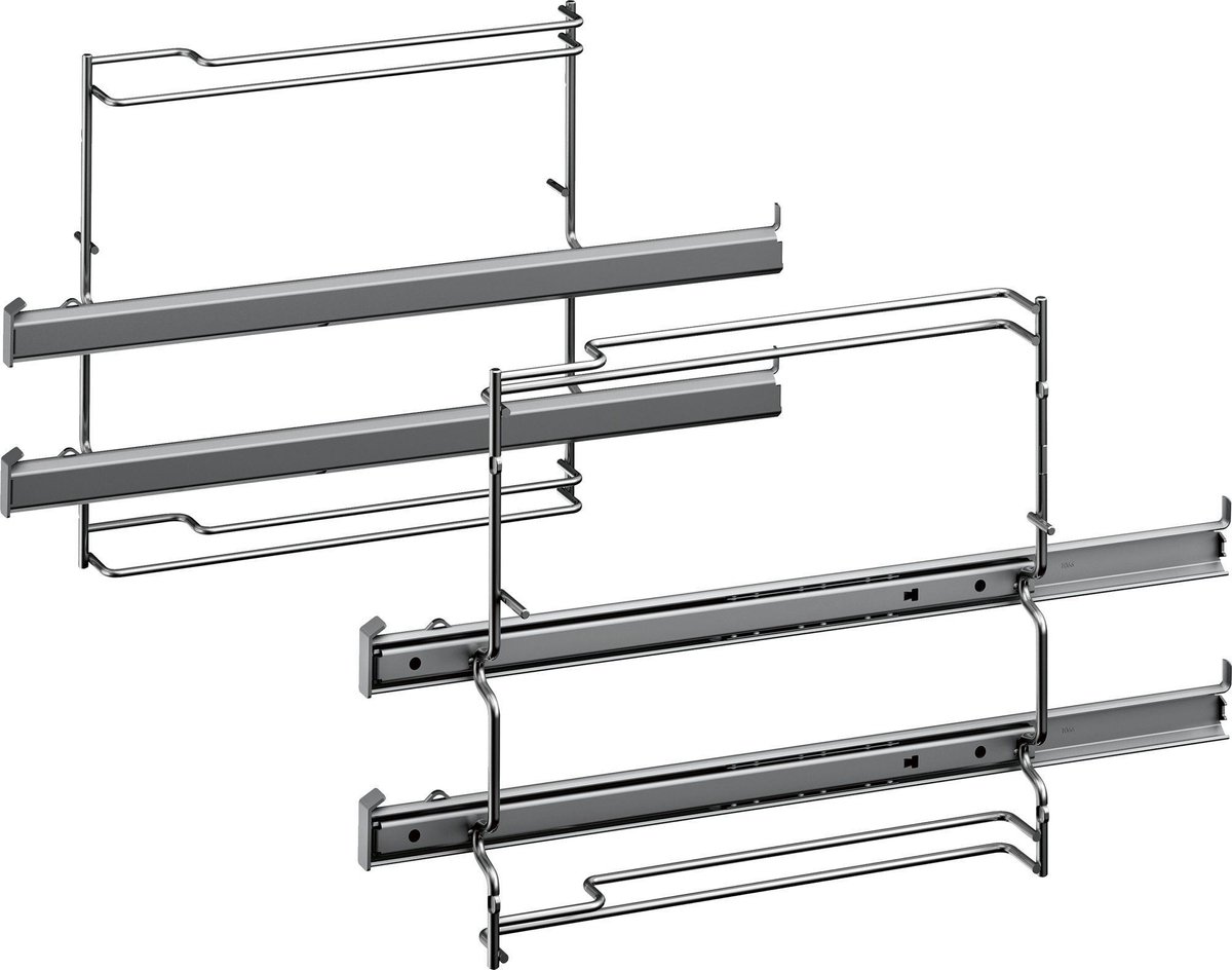 Twee metalen schuifrails voor keukenkasten.