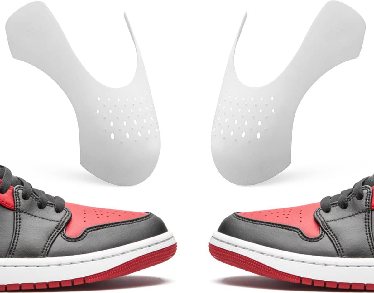 Schoencreasers en sneakers voor bescherming tegen vouwen.