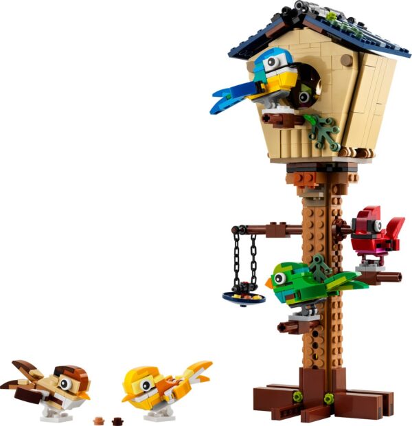 LEGO vogelkastje met kleurrijke vogels