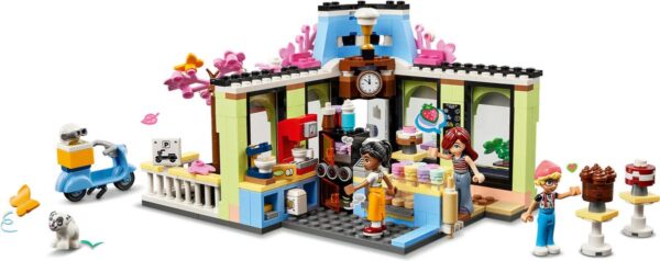 LEGO Friends cafémodel met personages en scooter