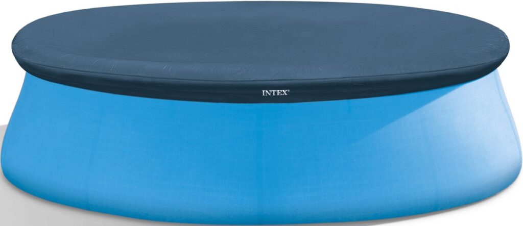 Rond zwembad met blauwe wand en donker dekzeil.