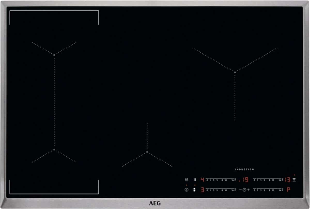 Inductiekookplaat met bedieningspaneel en zones
