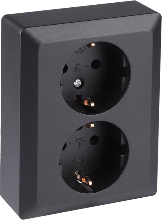 Dubbel zwart stopcontact opbouw