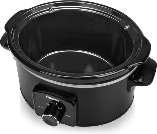 Zwarte slowcooker met draaiknop en instelbare warmte.