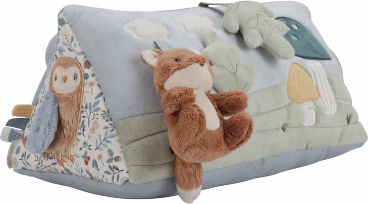 Speelkleed met knuffels, vos en uil motief.