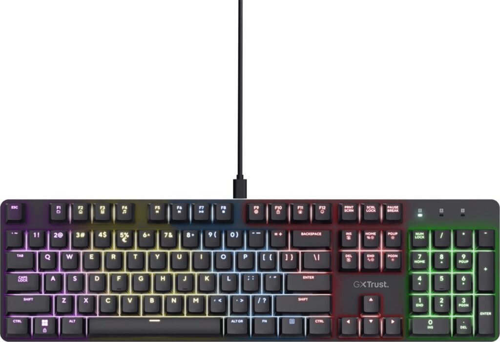 Gaming toetsenbord met RGB-verlichting en numeriek toetsenblok.
