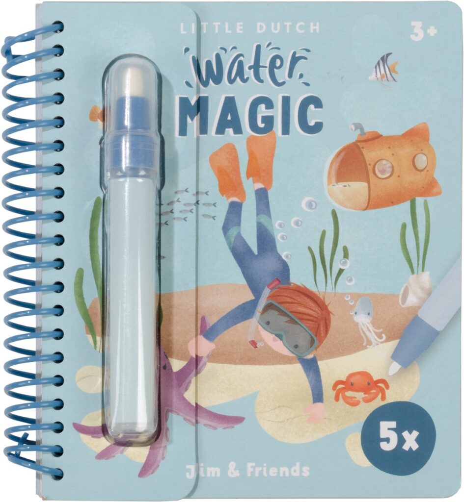 Water Magic boek met stift en onderwaterillustratie.