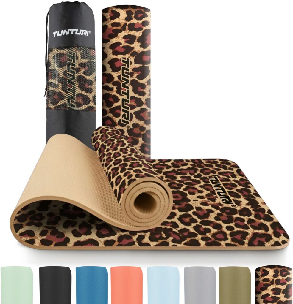 Tunturi yogamat met luipaardprint en draagtas
