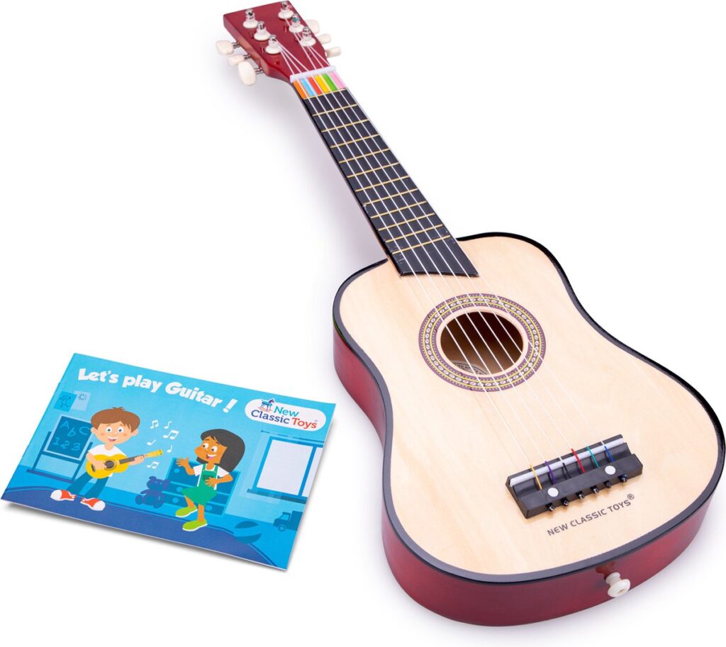 Kleine gitaar met speels boekje voor kinderen.