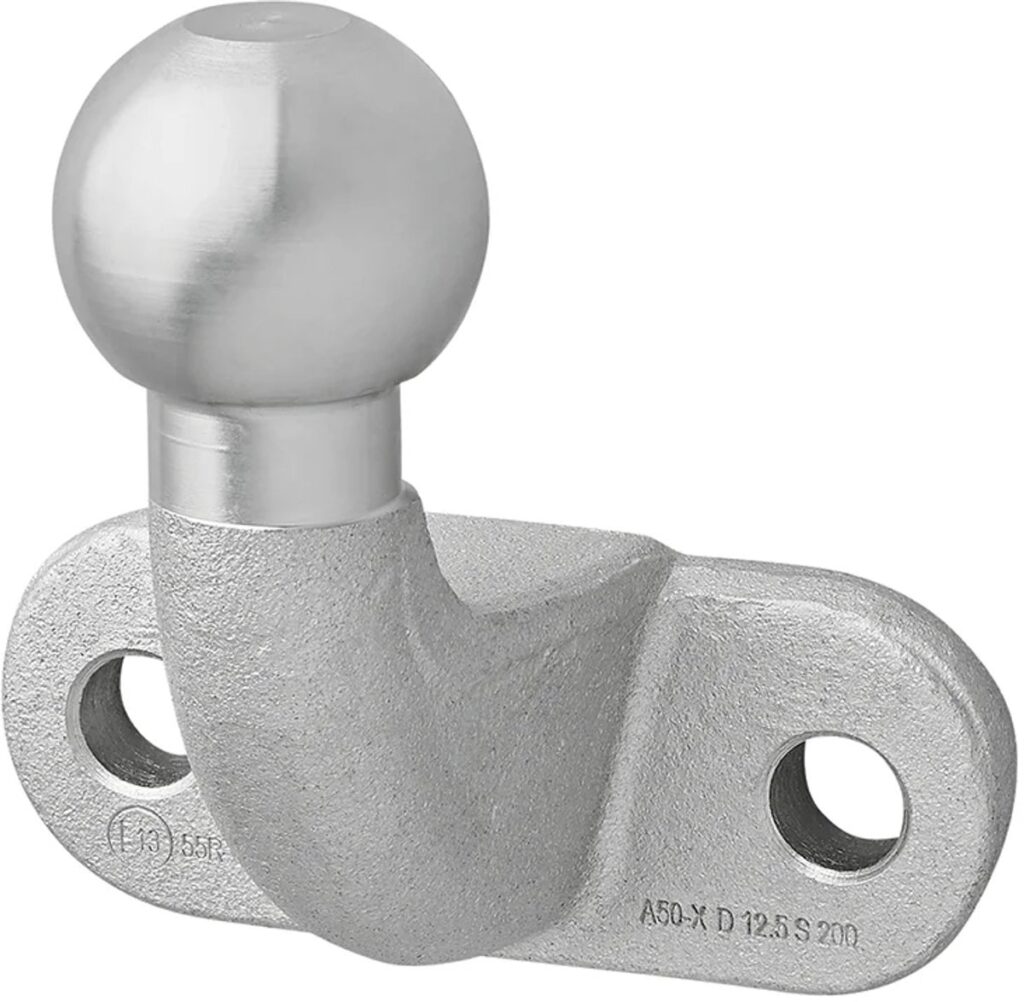 Metalen trekhaakkogel met montageplaat en boutgaten