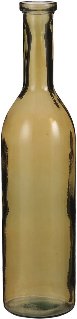 Lege amberkleurige glazen fles op witte achtergrond