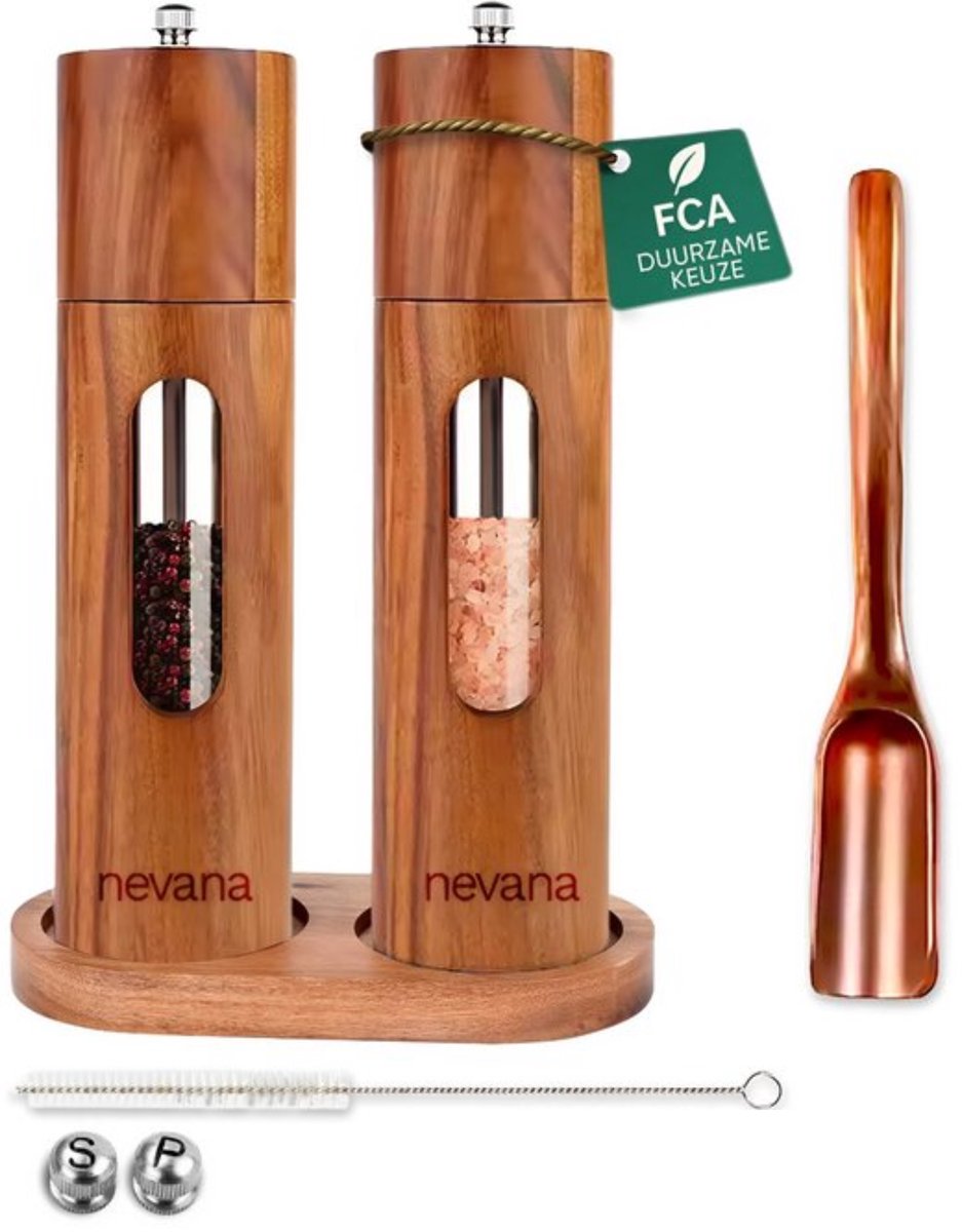 Houten pepermolen en zoutmolen set met accessoires.