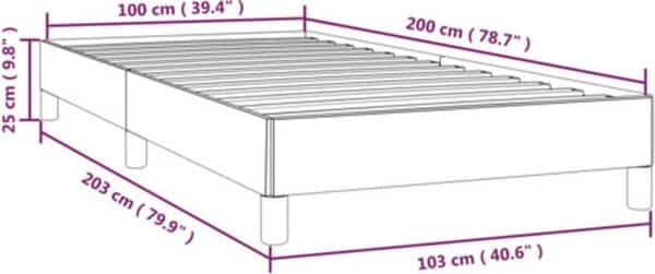 Afmetingen van een bedframe in centimeters.