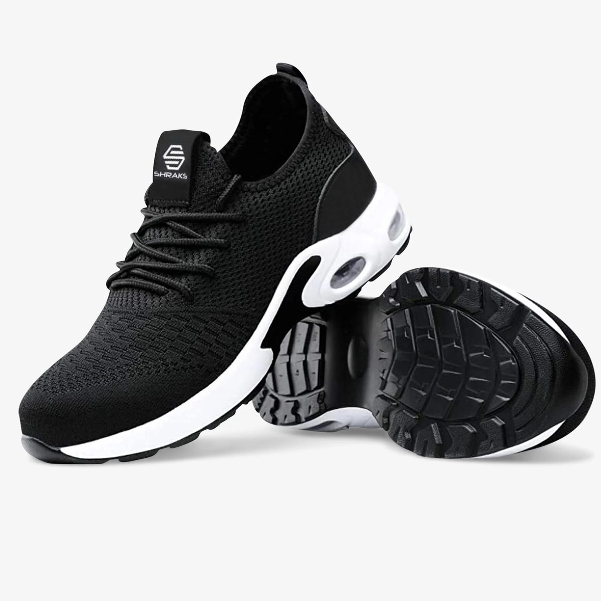 Zwarte sportieve sneakers met witte zool