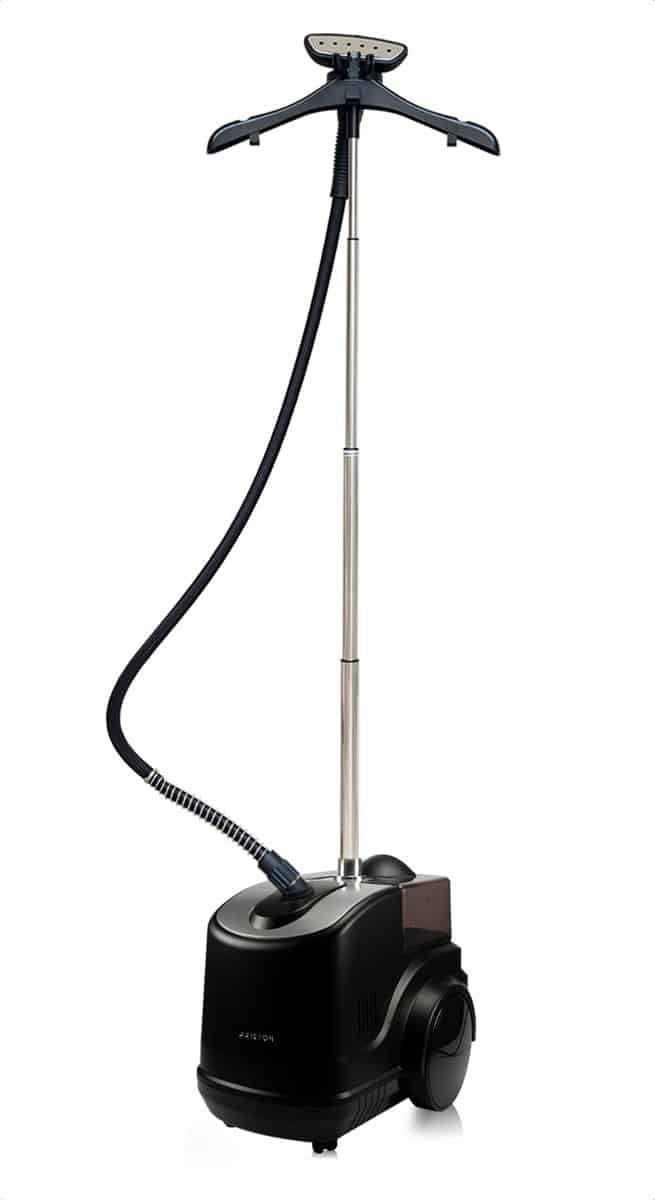 Professionele kledingstomer met slang en hanger.