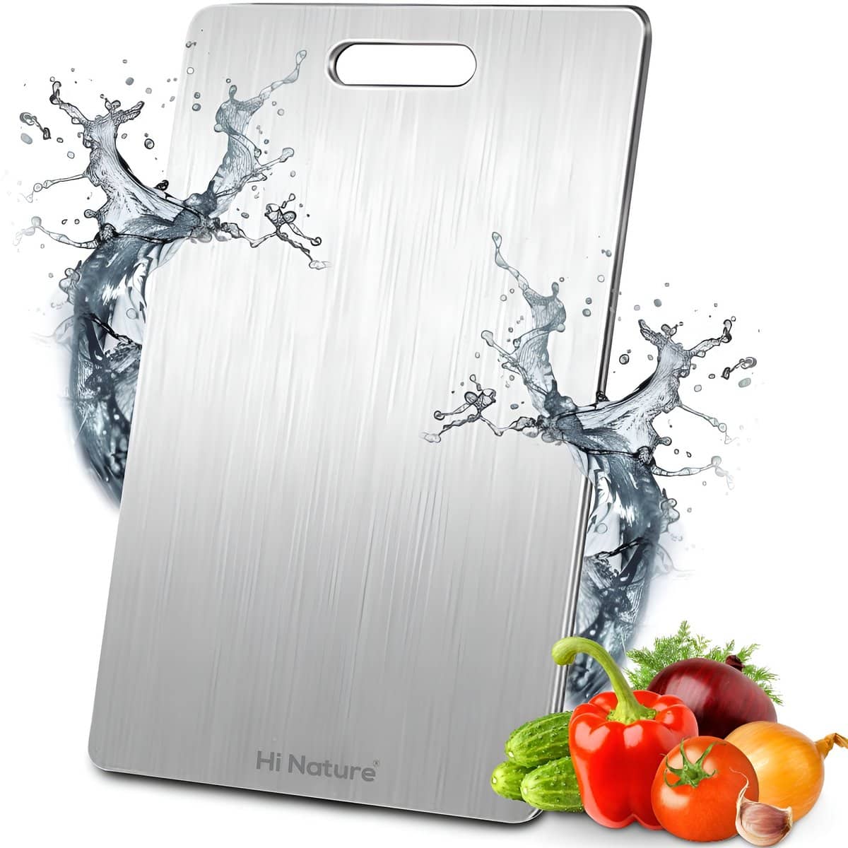 RVS snijplank met groenten en waterspatten