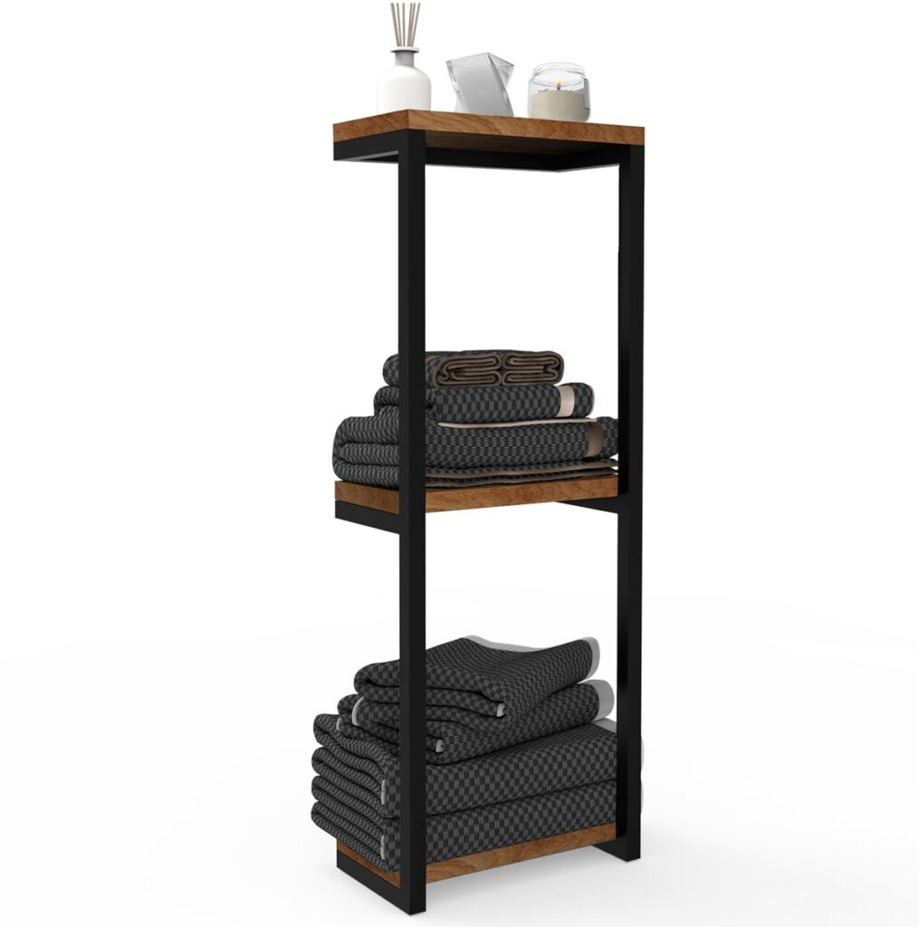 Smalle houten kast met handdoeken en accessoires