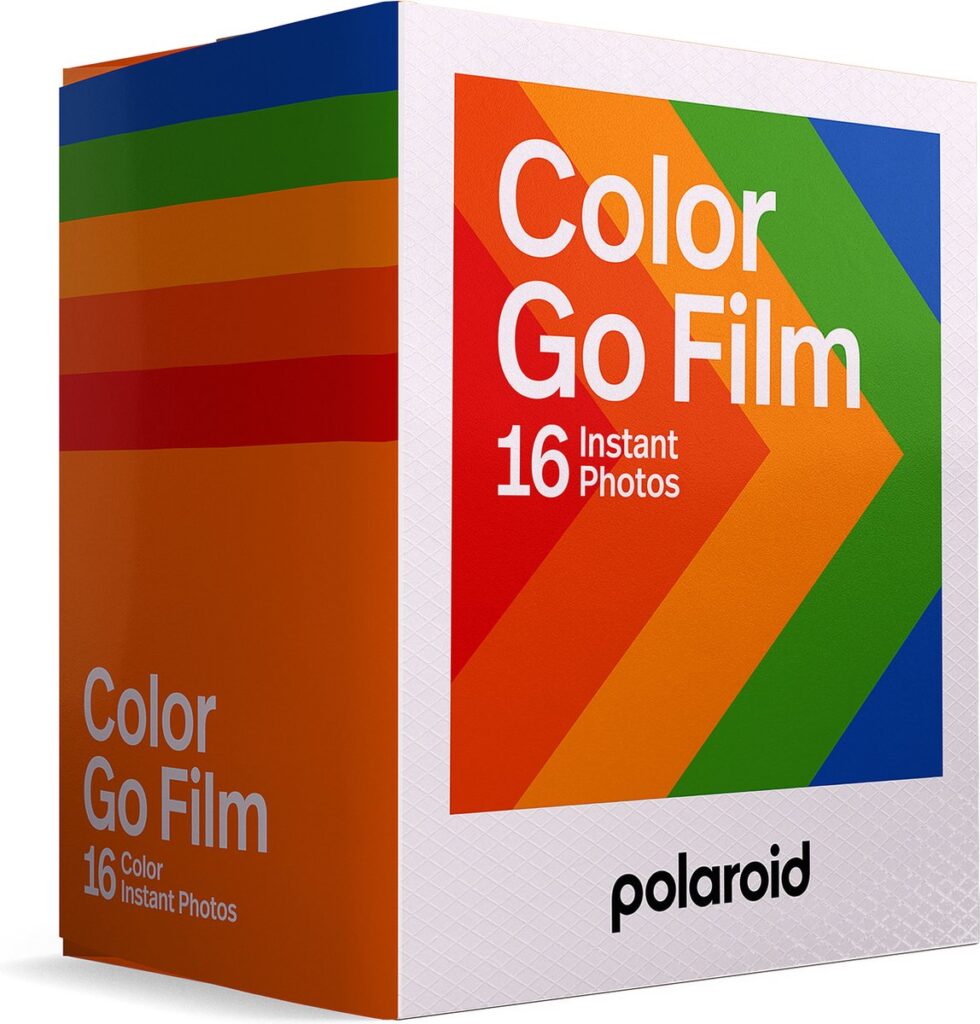 Polaroid Color Go Film verpakking met 16 foto's.